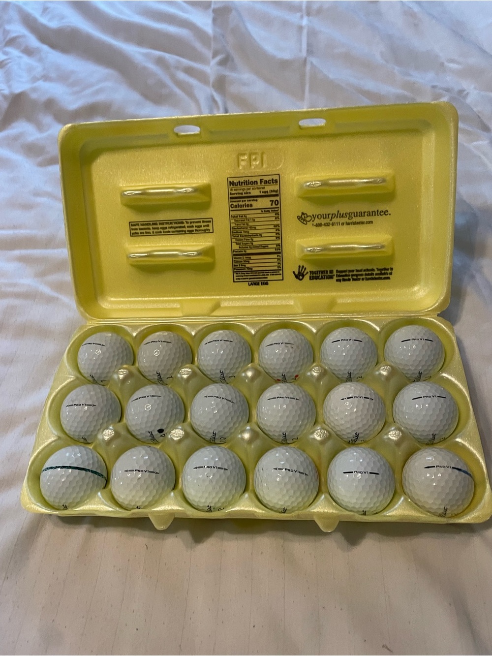 Titleist ProV1 Pro V1 Golf Balls 18 In Excellent Condition 4A